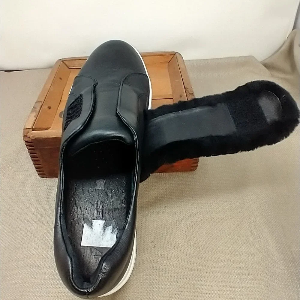J/SLIDES NYC BLACK LEATHER SLIP ON SNEAKERS SIZE 9.5 - Picture 8 of 11